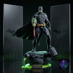 Batman – Justice Has No Mercy | Custom Painted Statue 1/6 Scale