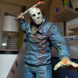Estátua Jason Voorhees – Friday the 13th | Colecionável em Resina