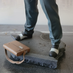 Estátua Superman Clark Kent Reveal – Peça Única Pintada à Mão | 3dECshop